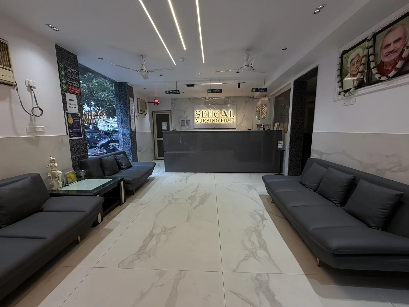 Reception and waiting lounge at Sehgal IVF Centre, Adarsh Nagar, Delhi